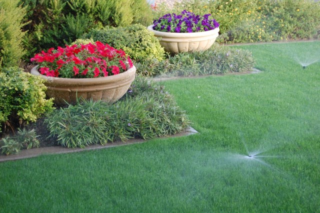 Lawn-Sprinkler-Installation